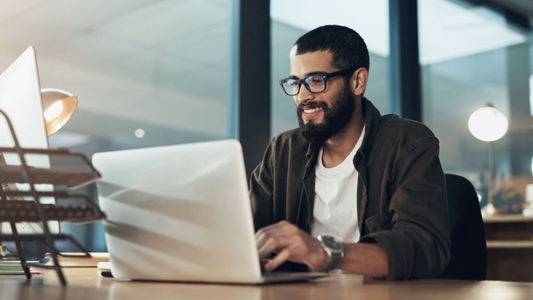 The Eco-friendly Shift: Embracing Refurbish, Second-Hand and Used Laptops in Dubai, UAE
